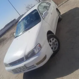 Toyota Corona 1995