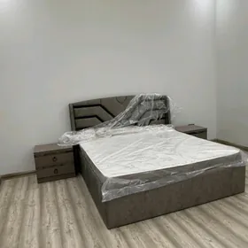 Kredit spalni kamod tumba