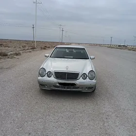 Mercedes-Benz E280 2001