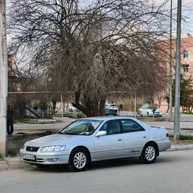 Toyota Camry 2001