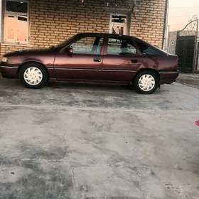Opel Vectra 1992