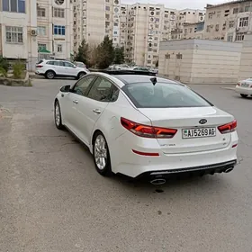 Kia Optima 2020