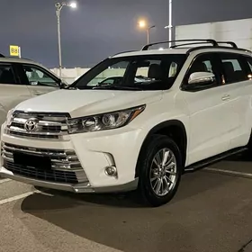 Toyota Highlander 2017