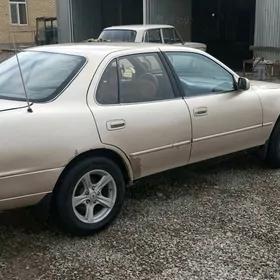 Toyota Camry 1993