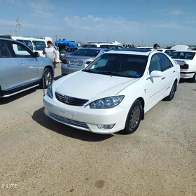 Toyota Camry 2004