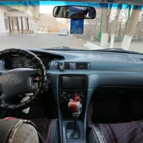 Toyota Camry 1998