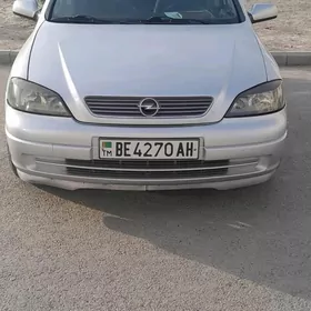 Opel Astra 2003