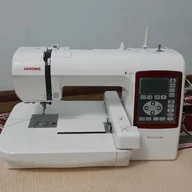 Janome 230 E