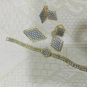 byujiteriya komplekt