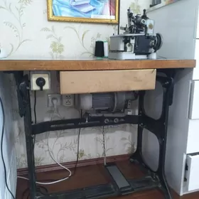 оберловачная машинка