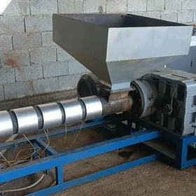 plasmas granulýator