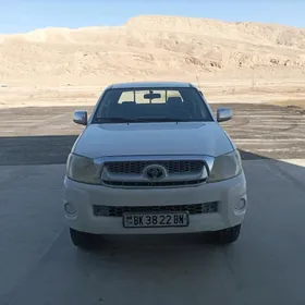 Toyota Hilux 2011