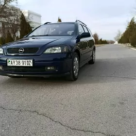 Opel Astra 2001