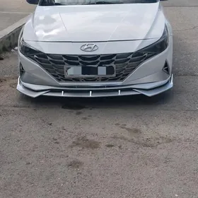 Hunday Elantra 2021.Tung.