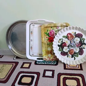 поднос тäзе