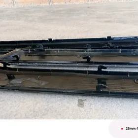 bmw-525 yzky bamperiň kemeri