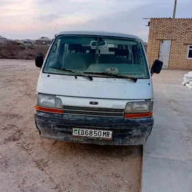Toyota Hiace 1990