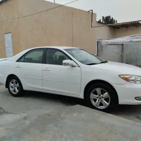 Toyota Camry 2003