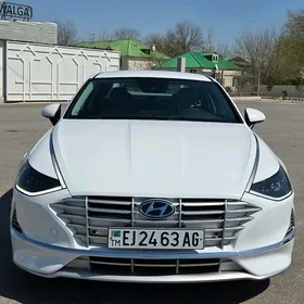 Hyundai Sonata 2020