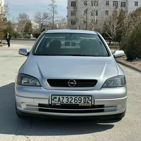 Opel Astra 2003