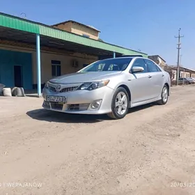 Toyota Camry 2013