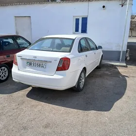 Daewoo Lacetti 2004
