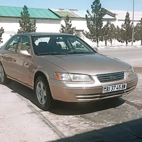 Toyota Camry 1999