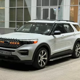 Ford Explorer 2021
