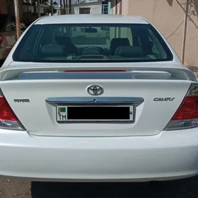 Toyota Camry 2005
