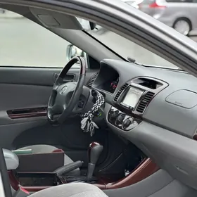 Toyota Camry 2002