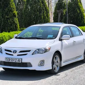 Toyota Corolla 2011