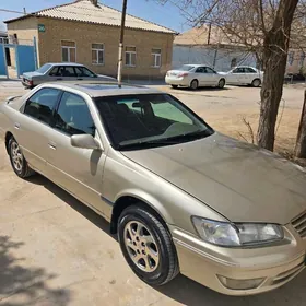 Toyota Camry 1997