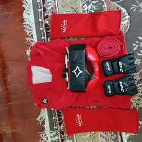 Kombat sambo esikleri