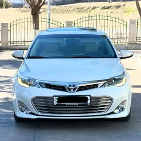 Toyota Avalon 2013