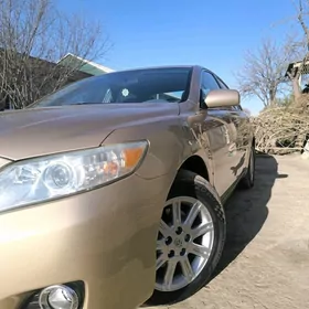 Toyota Camry 2010
