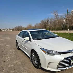 Toyota Avalon 2015