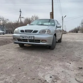 Daewoo Lanos 1999