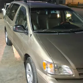 Toyota Sienna 1998