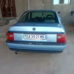 Opel Vectra 1992