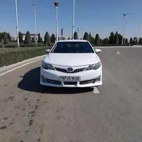 Toyota Camry 2013