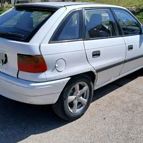 Opel Astra 1992