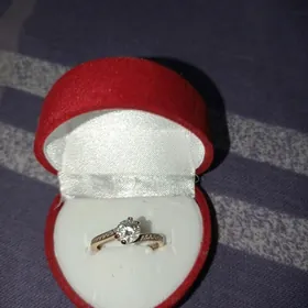 Gyzyl yuzuk/ кольцо золотое