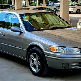 Toyota Camry 1999