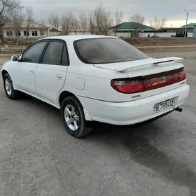 Toyota Carina 1995