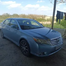 Toyota Avalon 2011