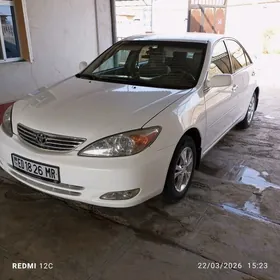 Toyota Camry 2004
