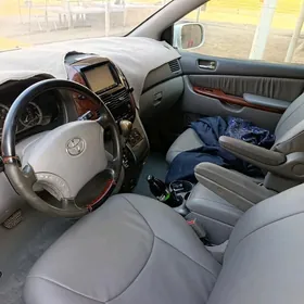 Toyota Sienna 2004