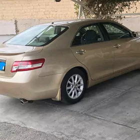 Toyota Camry 2010