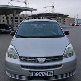 Toyota Sienna 2005