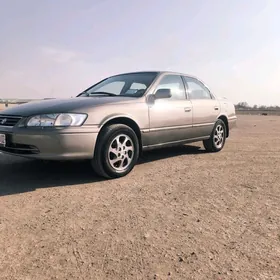 Toyota Camry 1998